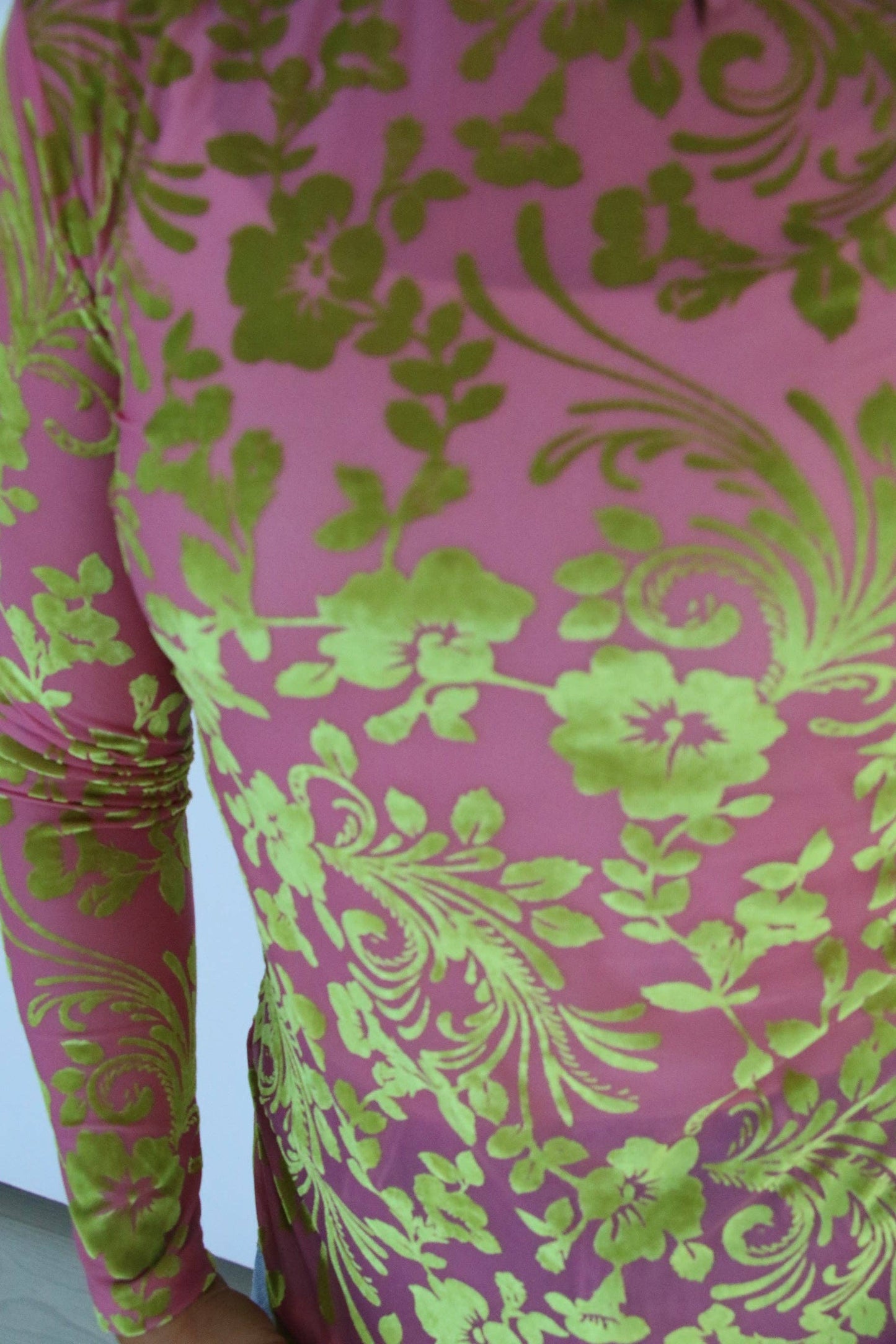 TH1221 PINK GREEN VELVET (7 Piece)