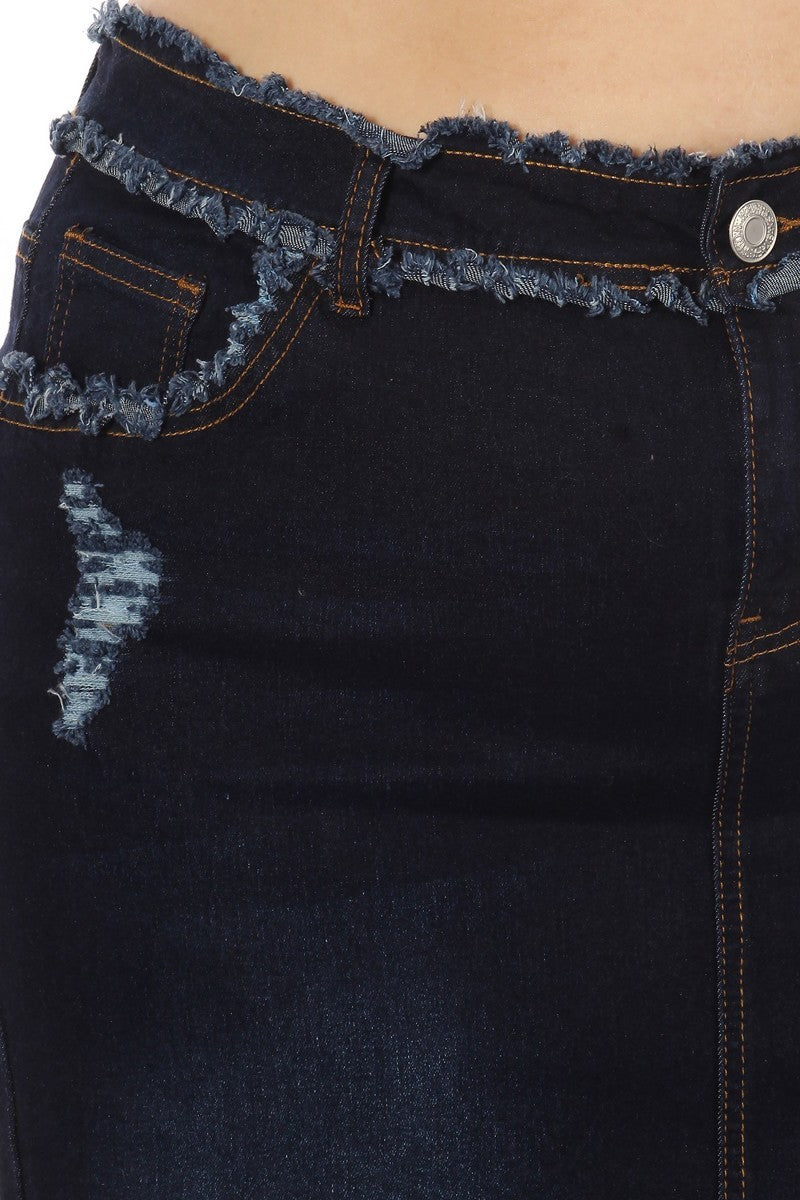 PLUS SIZE/ FRAYED WAIT & HEM> DISTRESS ON FRONT