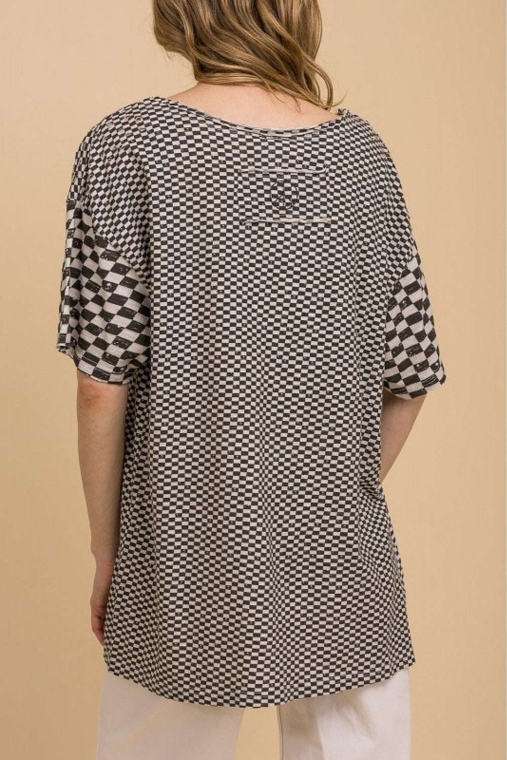 CHECKERBOARD PRINT MIX SHORT SLEEVE TEE SHIRT> WITH PEACE SIGN ON BACK