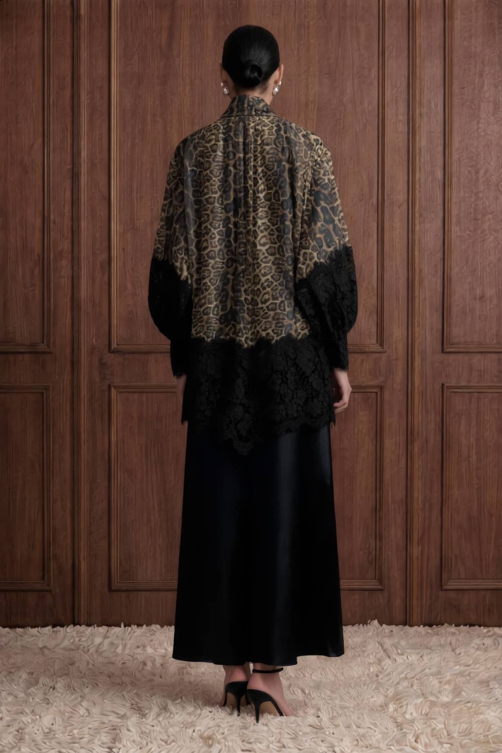 Mixed Media Animal Motif Bow Tunic