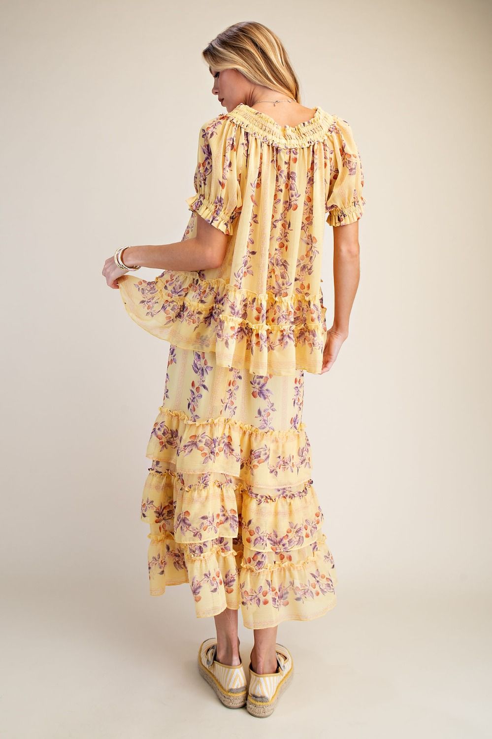 Sunlit meadow set