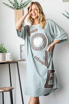 WASHED LOVE EMBROIDERY SHORT SLEEVE MIDI DRESS