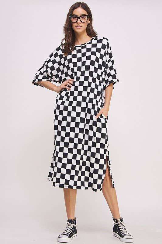 PLUS SIZE 1/2 SLEEVE RIBBED CHECKERBOARD MIDI DRESS