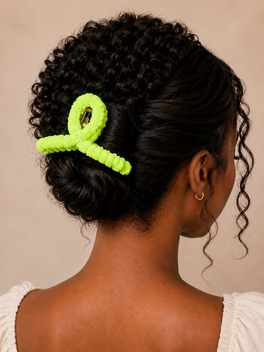 VELVET TEXTURE CLAW CLIP