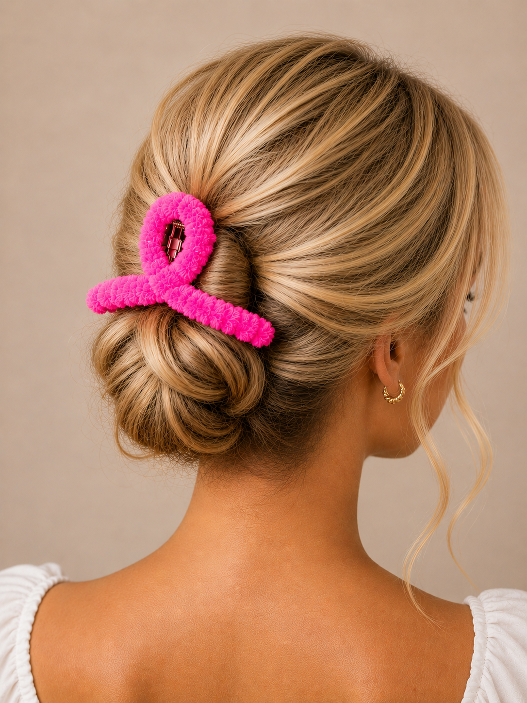 VELVET TEXTURE CLAW CLIP