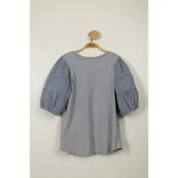 Puff & Texture Sleeve Top