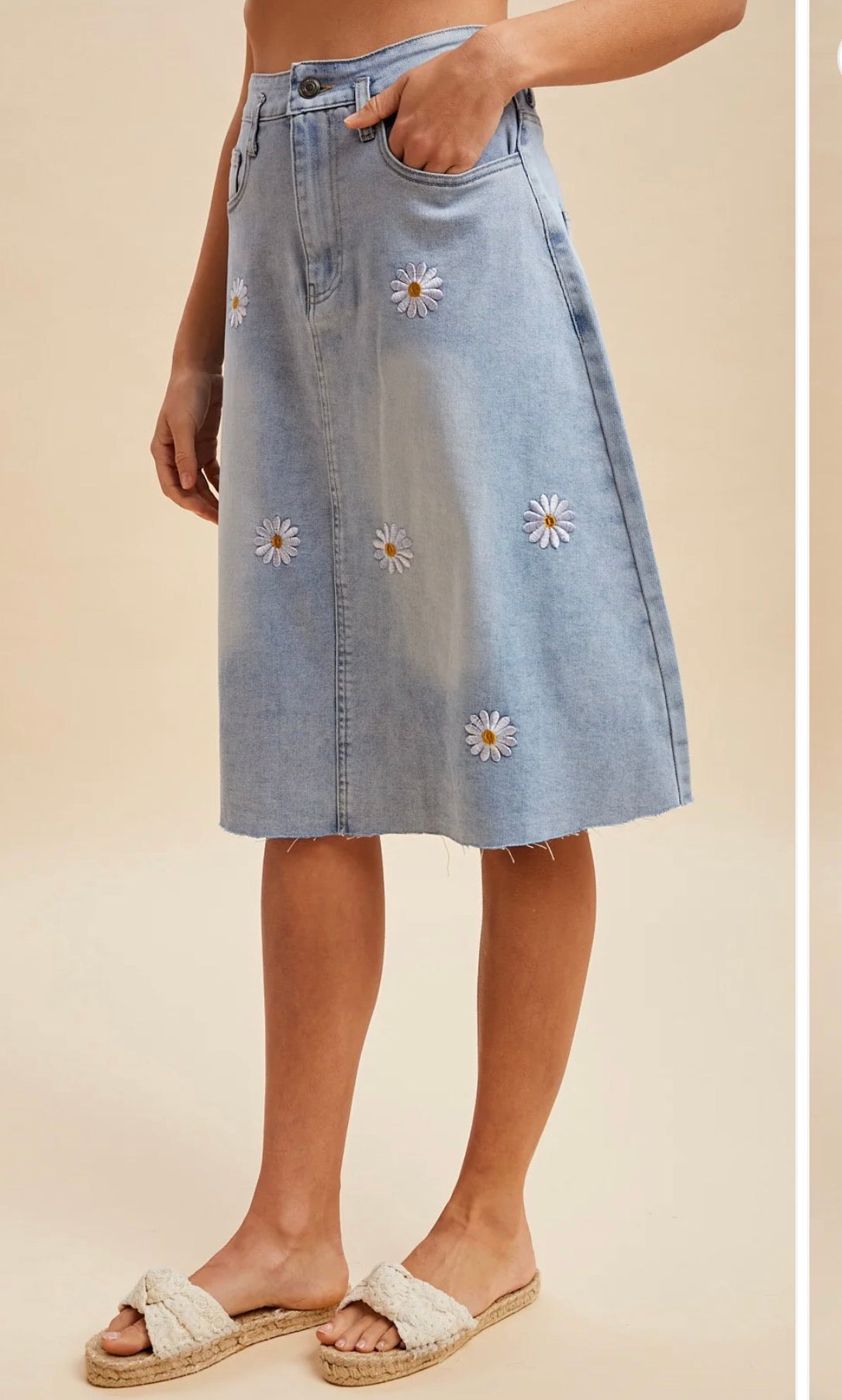 Daisy Mae Denim Midi 🌼