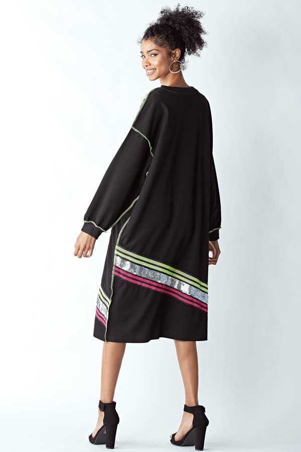 OVERFITTING DRESS WITH SEQUIN AND MESH DETAIL