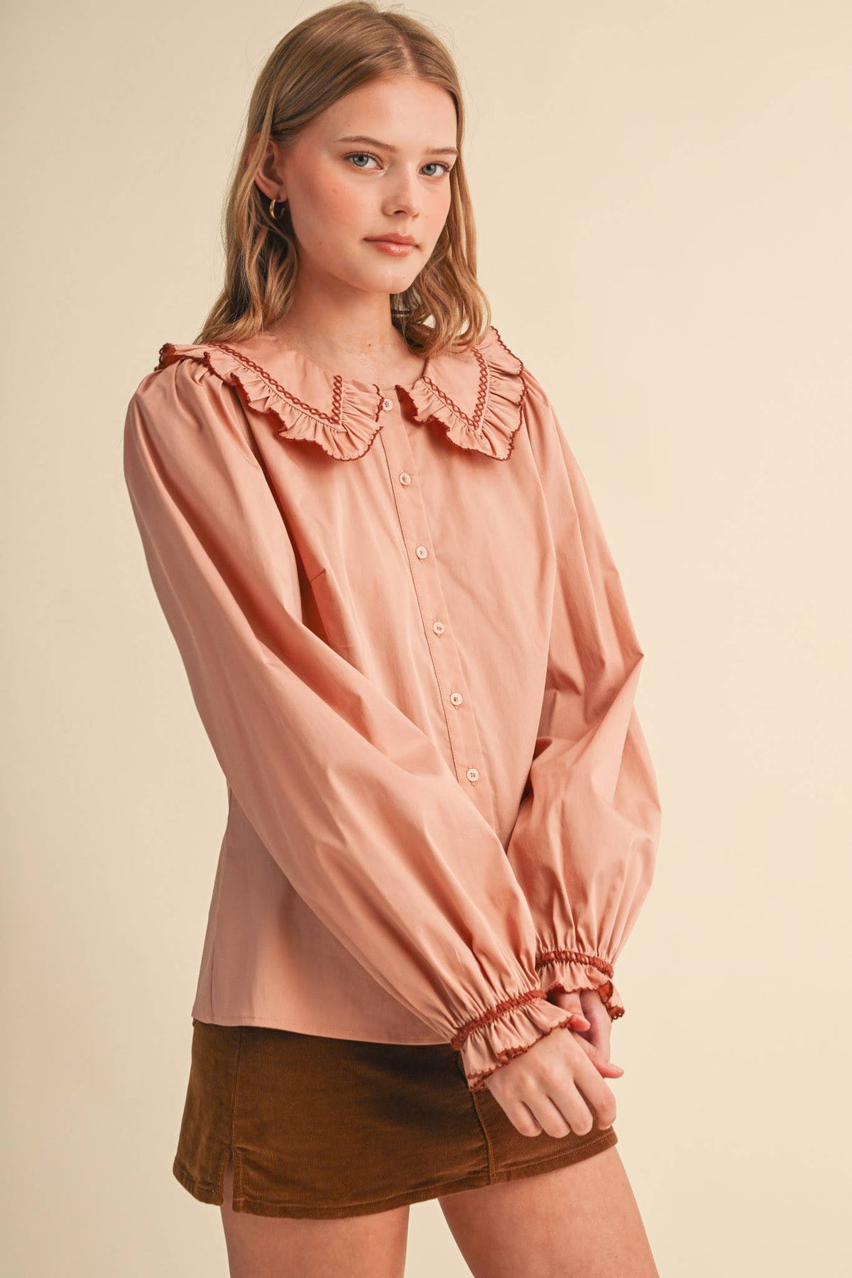 EMBROIDERED RUFFLED DOLL COLLAR BUTTON UP TOP MTP5154