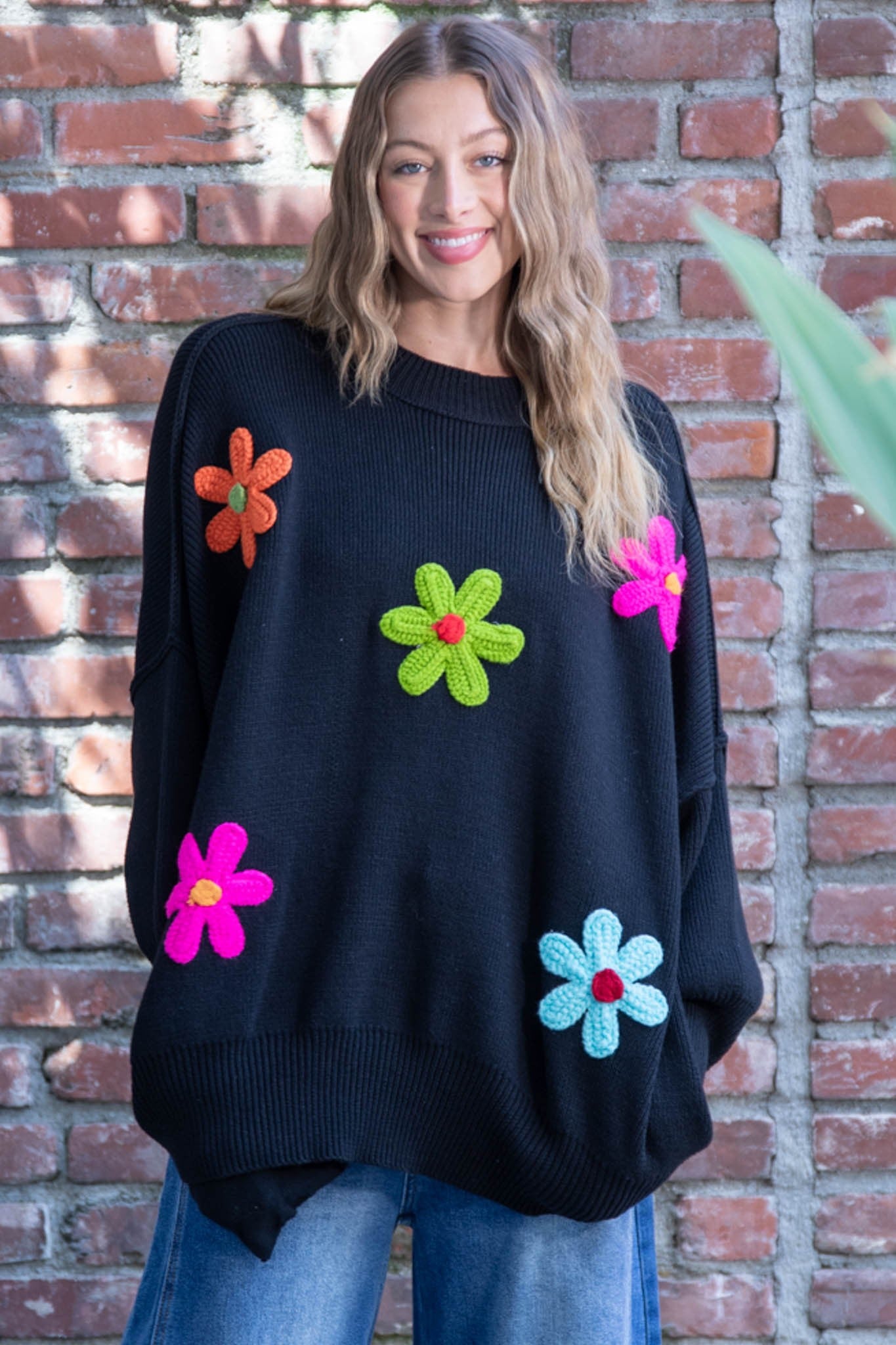 Tarrah in a Sweater🌼