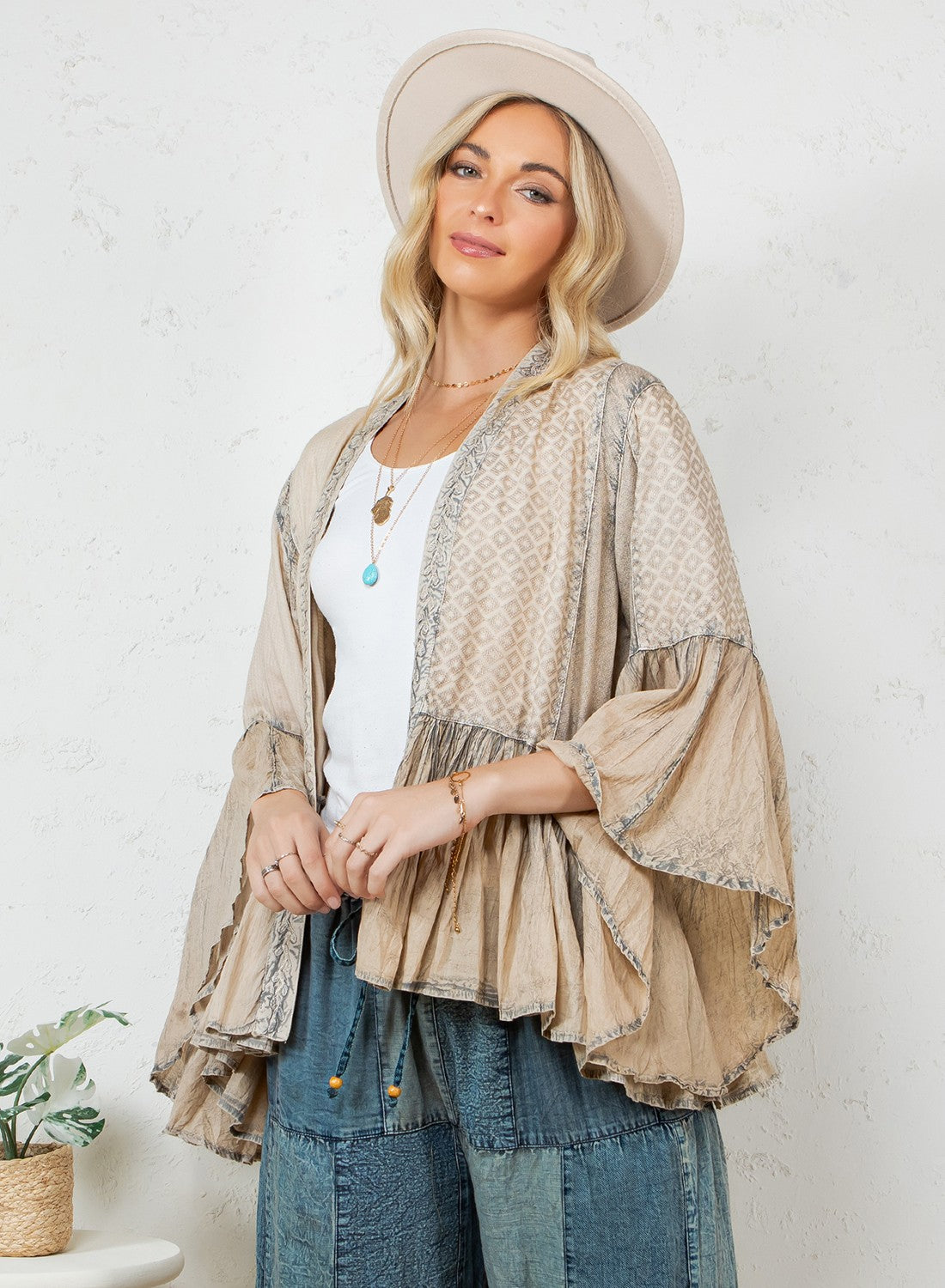 Elegant Kimono-inspired Frill Shrug - New Style