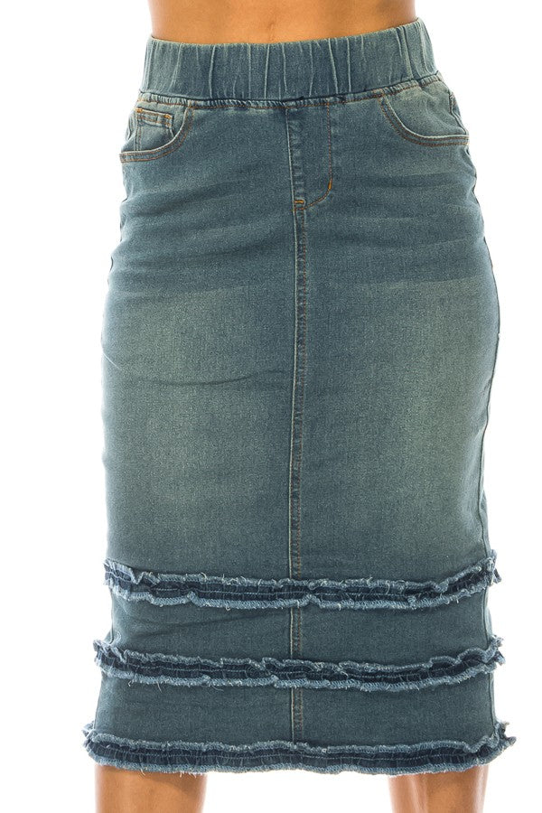 FRAYED HEM & RUFFLES