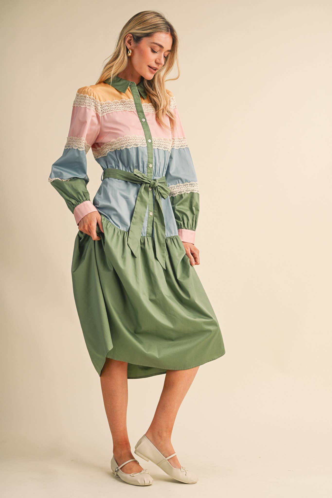TIERED COLOR BLOCK LACE TRIM BUTTON UP MIDI DRESS MDR5266