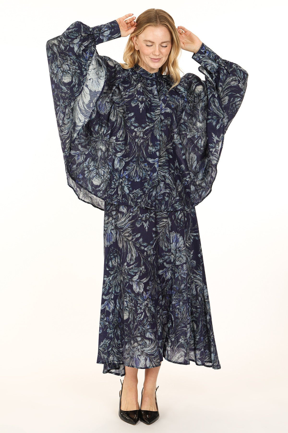THE MANDIE SET