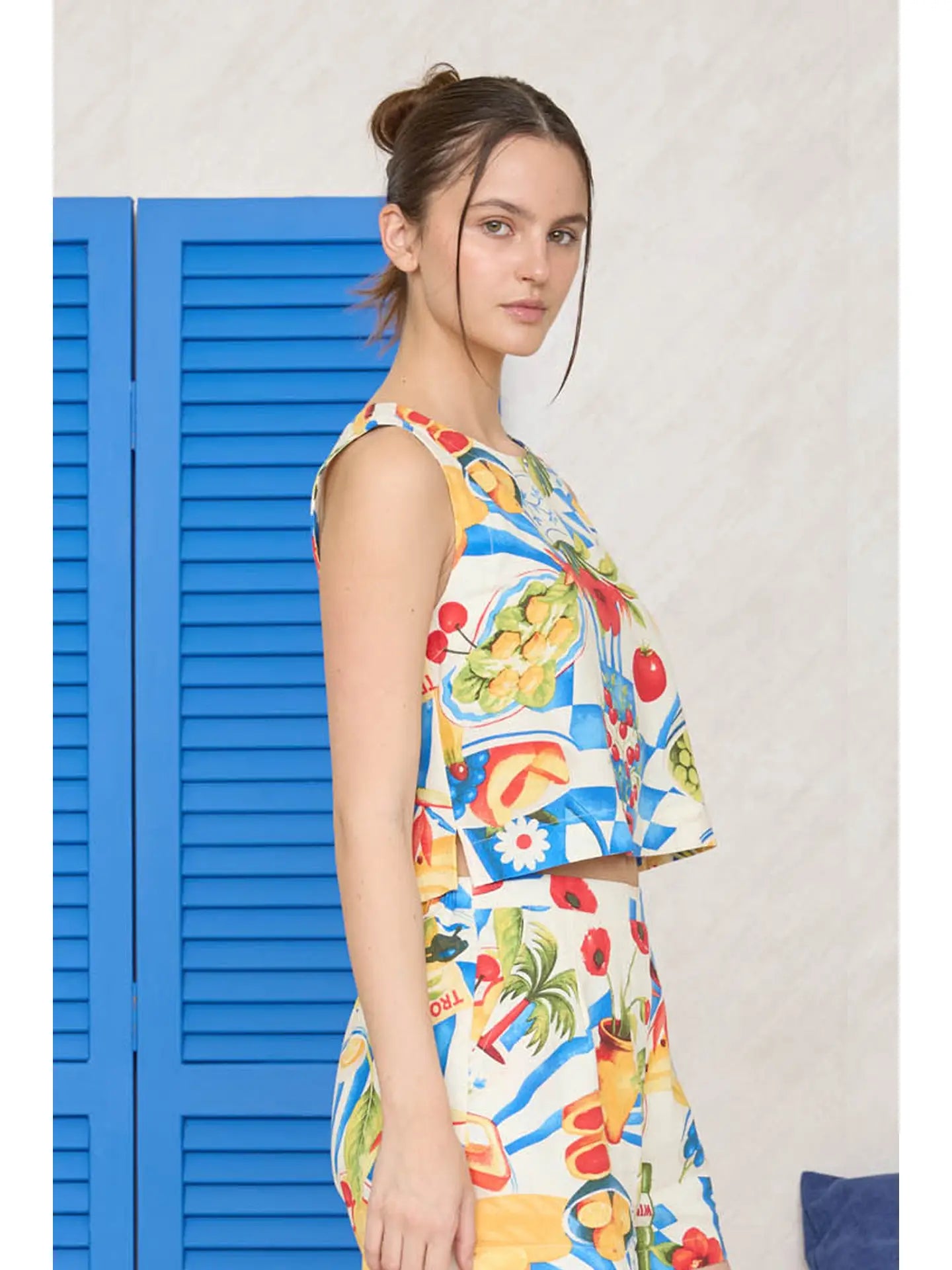 FRUITY TOP