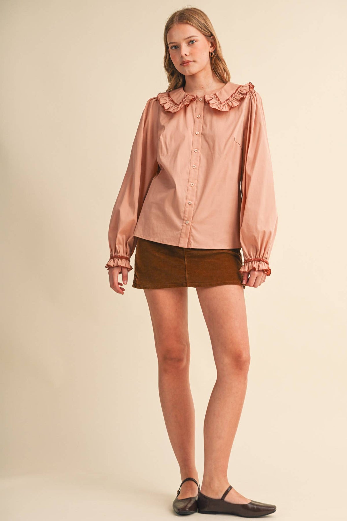 EMBROIDERED RUFFLED DOLL COLLAR BUTTON UP TOP MTP5154