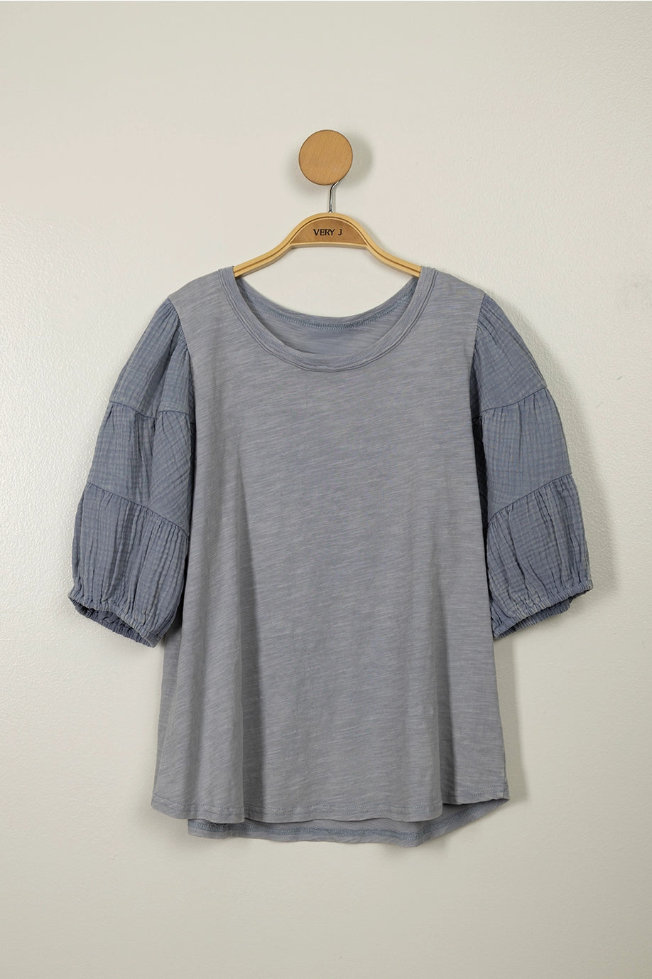 Puff & Texture Sleeve Top
