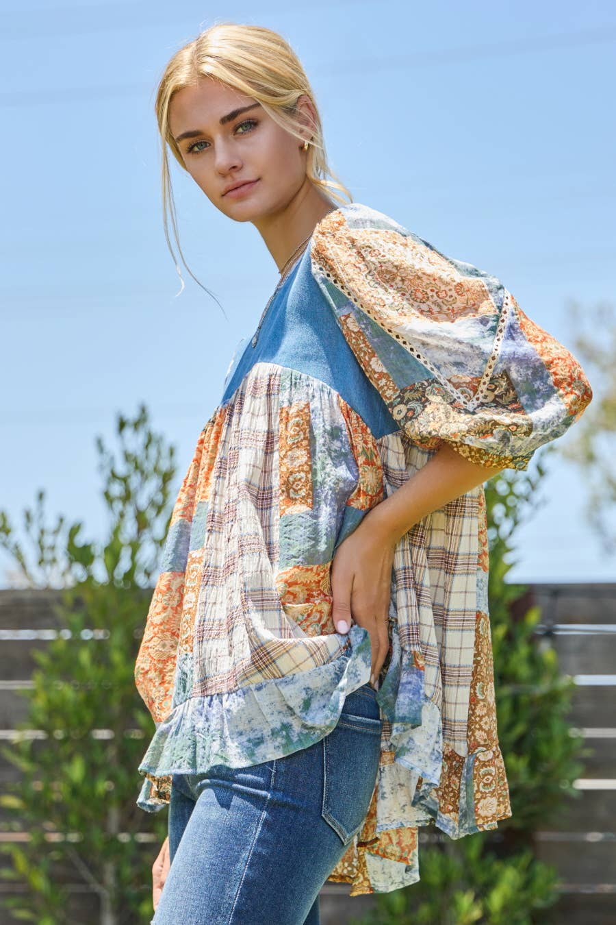 Contrast Printed 3/4 Sleeve Blouse