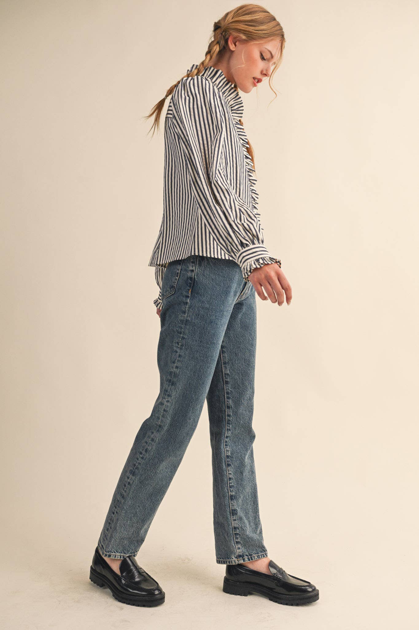 STRIPED RUFFLED BUTTON DOWN LONG SLEEVE TOP MTP4319