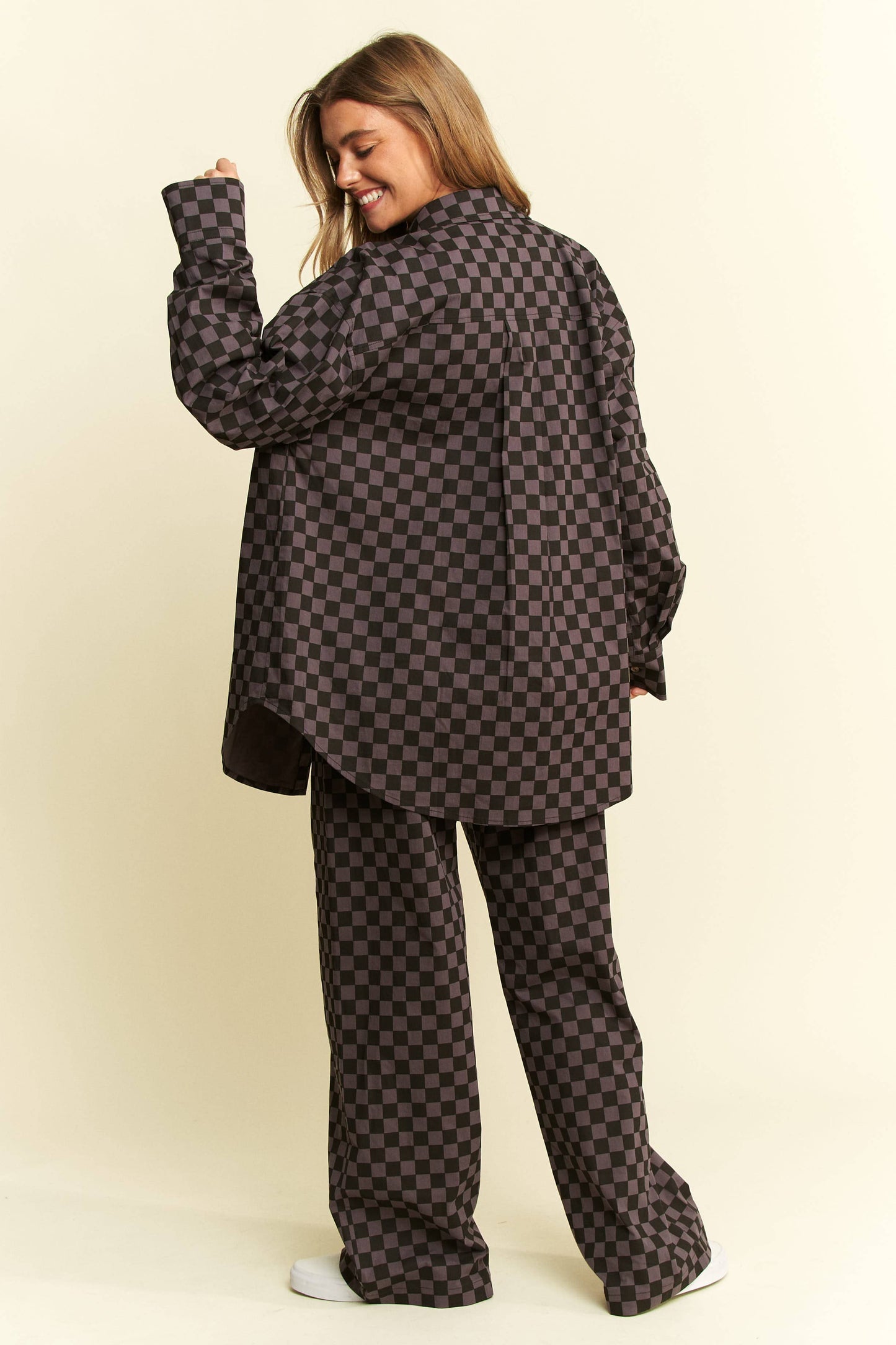 PLUS SIZE COLLARED LONG SLV CHECKERD BUTTON DOWN SHIRT