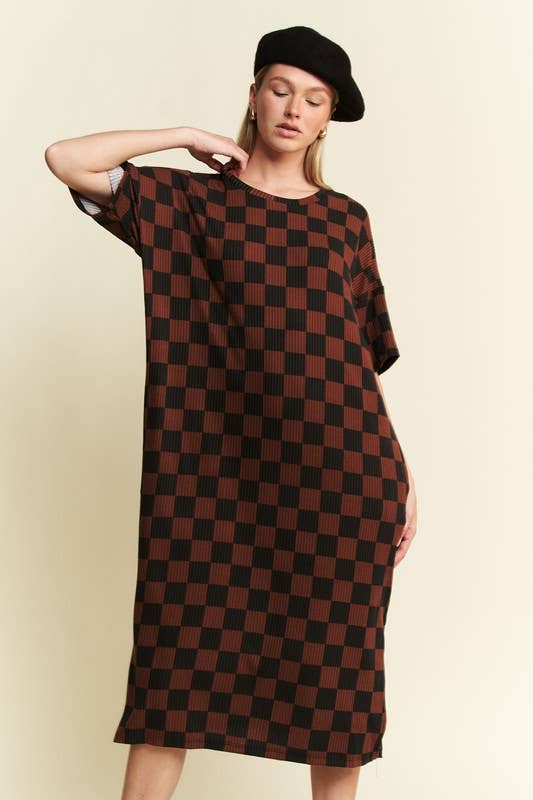 PLUS SIZE 1/2 SLEEVE RIBBED CHECKERBOARD MIDI DRESS