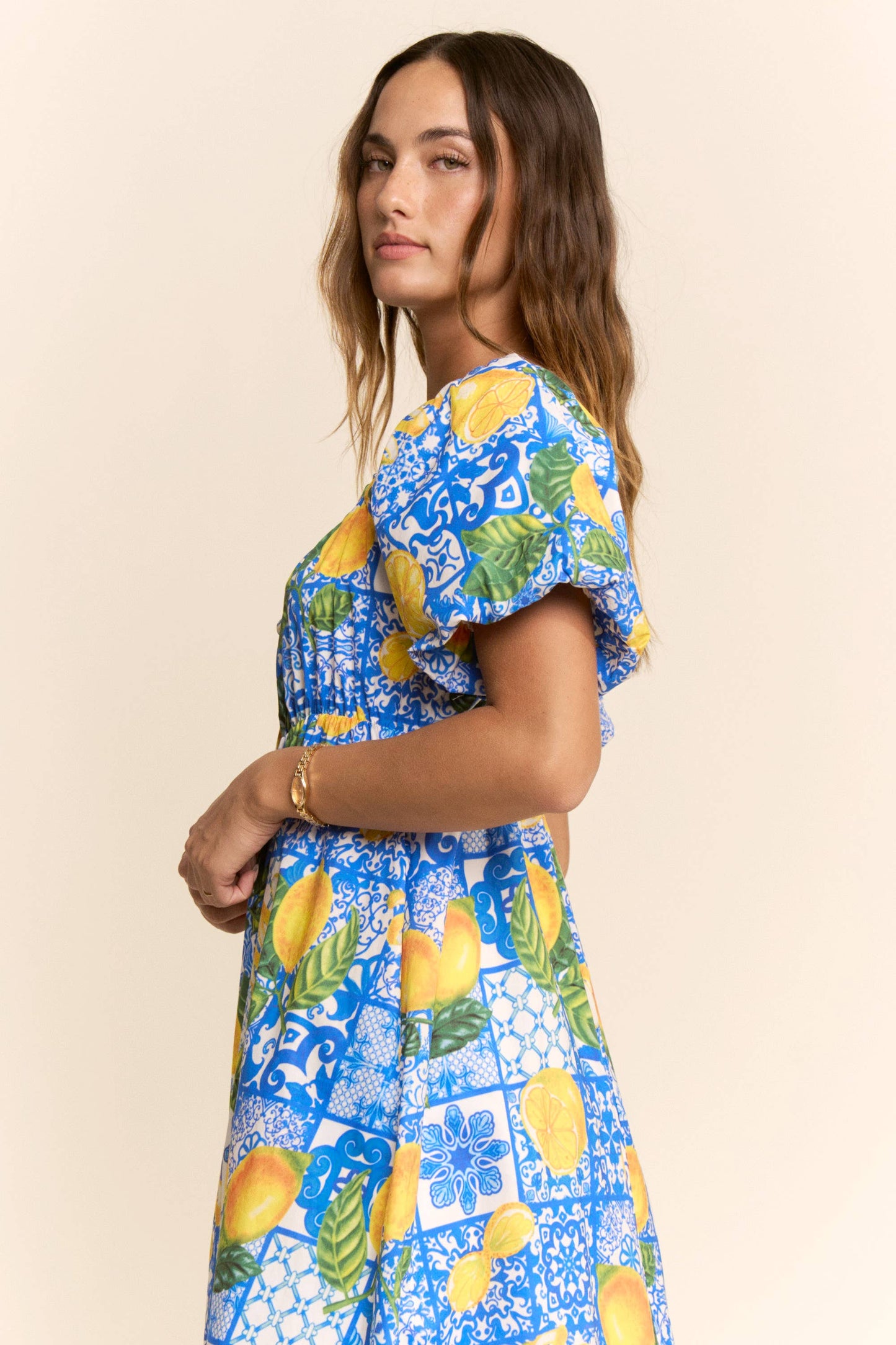 PLUS LEMON AZULEJO PUFFED SLEEVE SMOCK MIDI DRESS