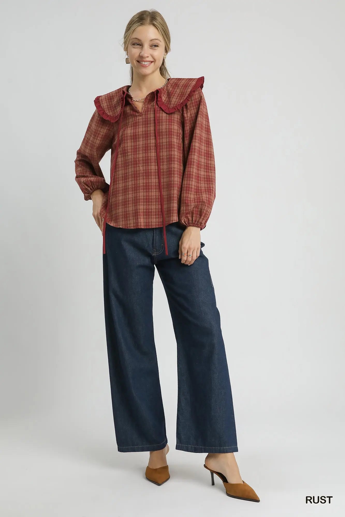 Peter Pan Ruffle Collar Blouse