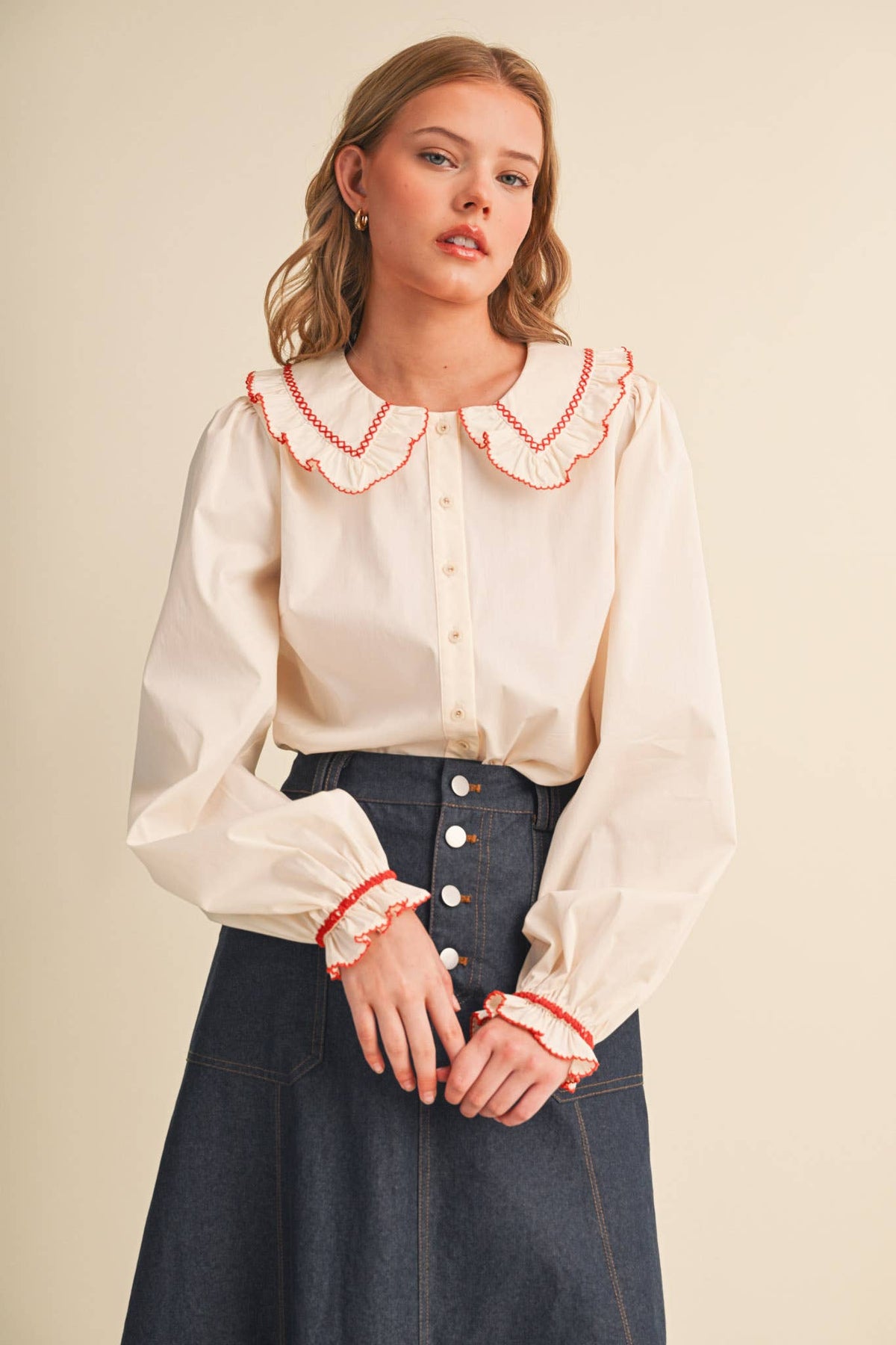 EMBROIDERED RUFFLED DOLL COLLAR BUTTON UP TOP MTP5154
