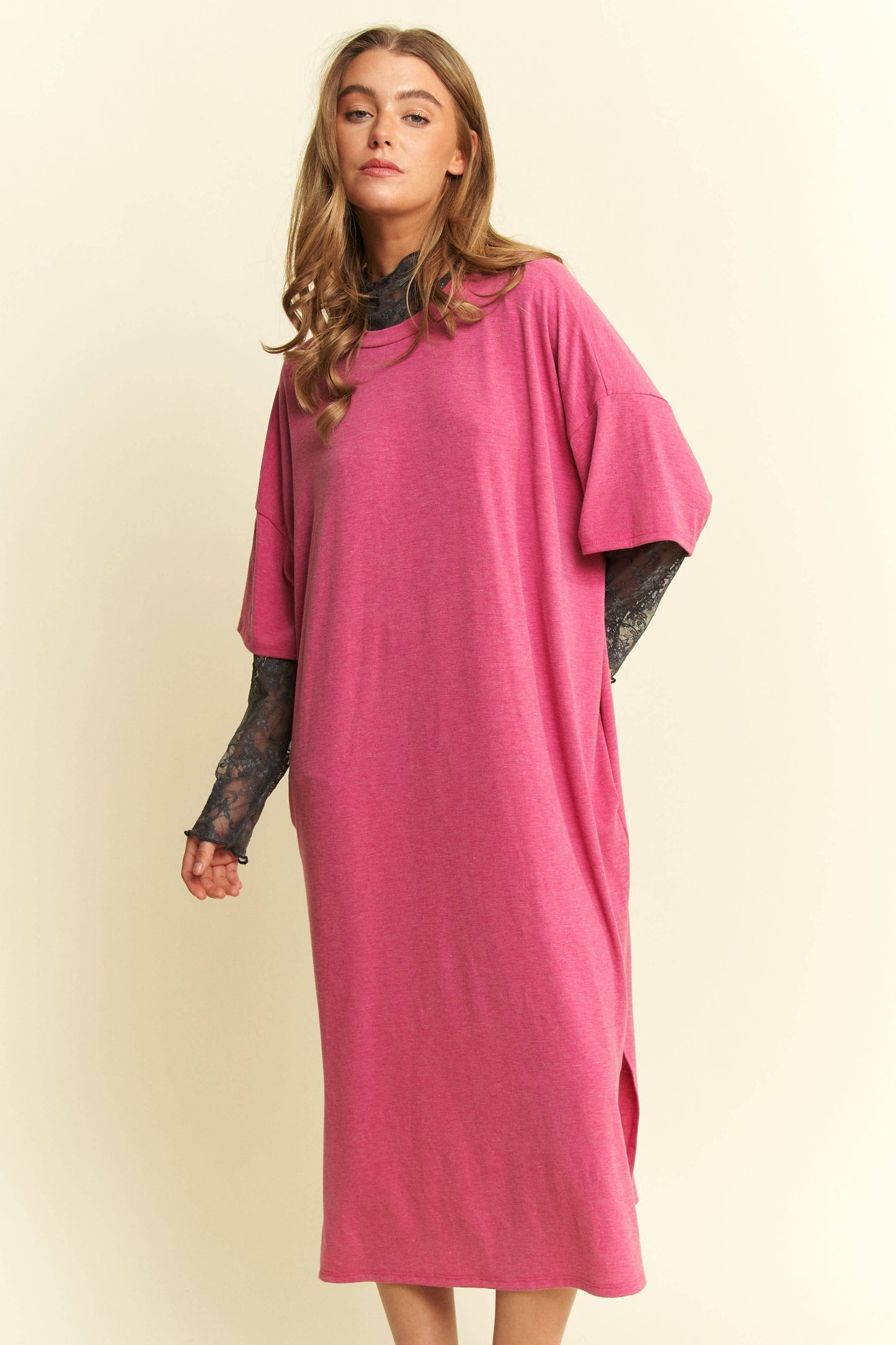 PLUS SIZE SOLID SIDE SLIT MIDI DRESS