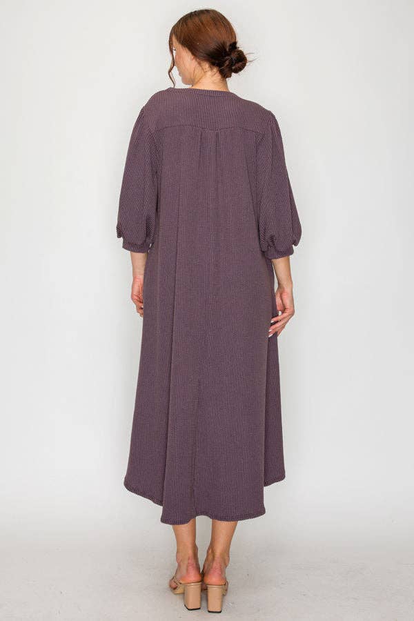 PLUS SIZE CHIC MIDI DRESS WITH BALLOON SLEEVES