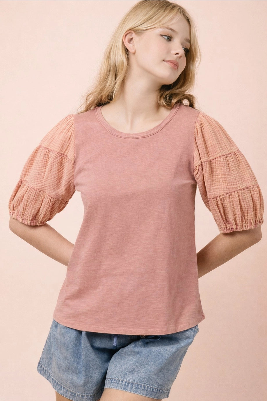 Puff & Texture Sleeve Top