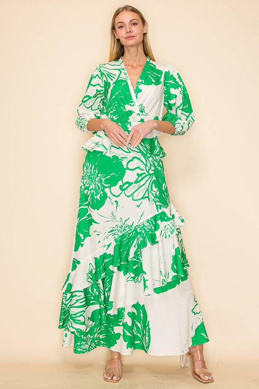 V NECK DRESS WITH RUFFLES AND POCKETS