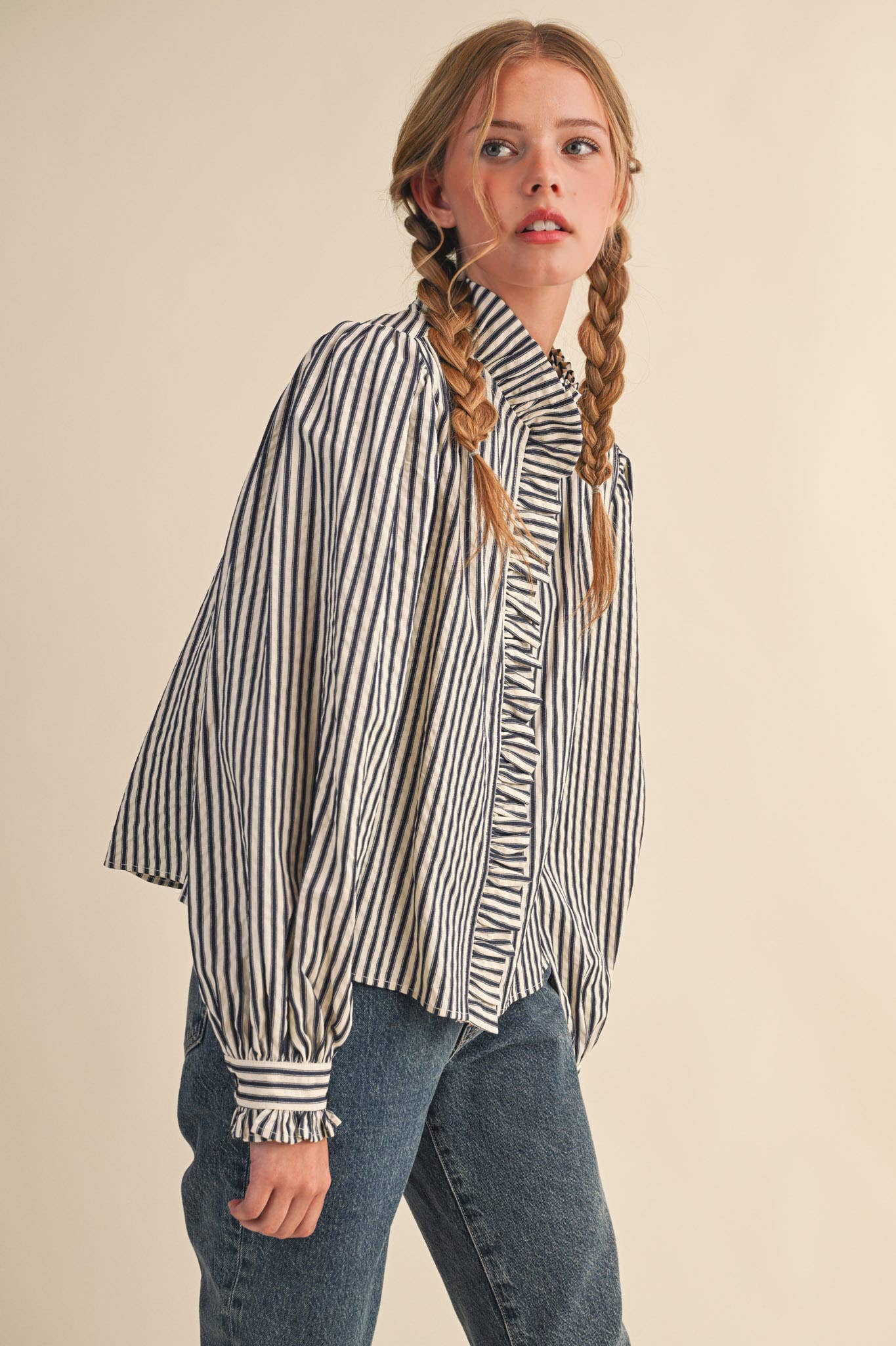 STRIPED RUFFLED BUTTON DOWN LONG SLEEVE TOP MTP4319