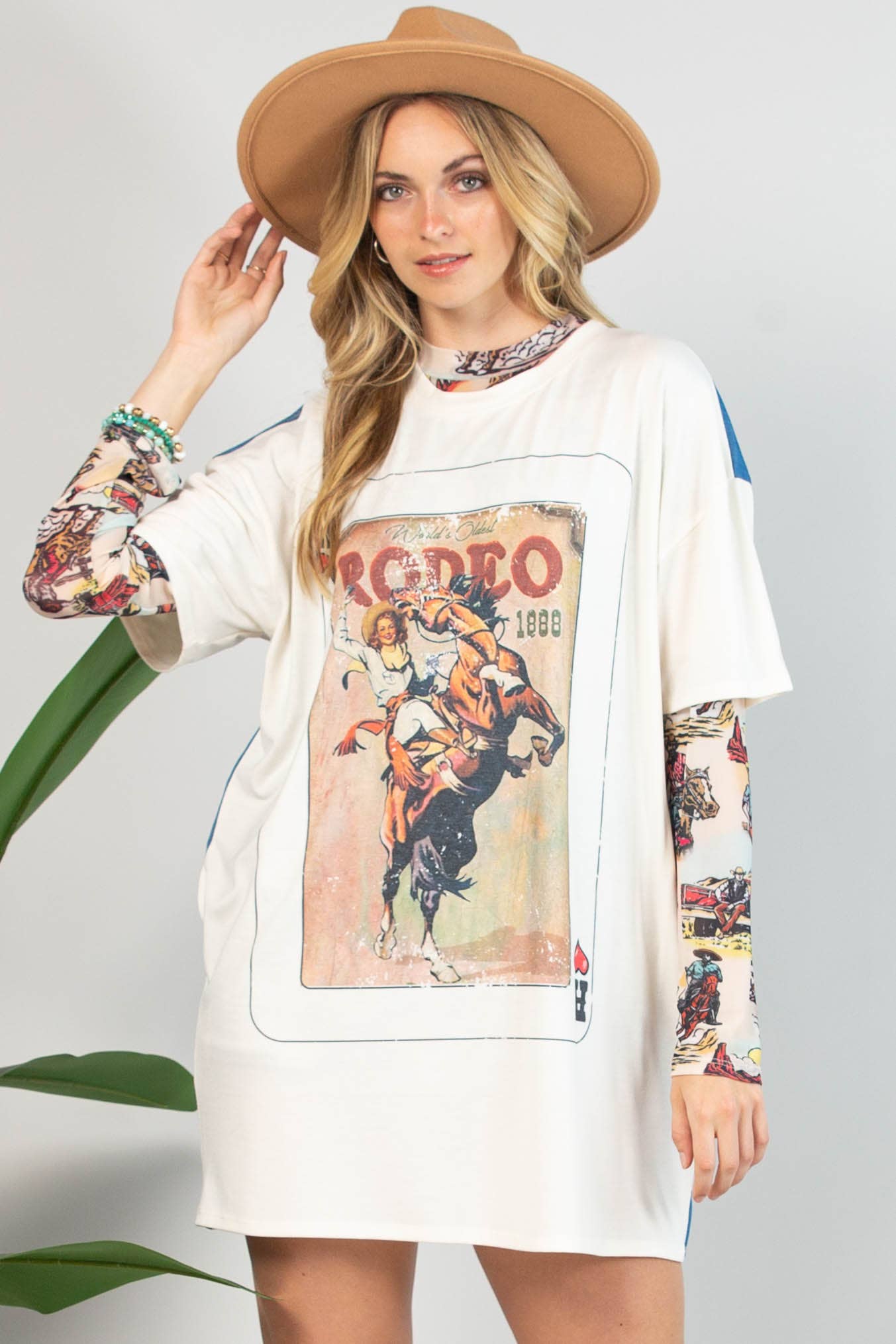 AV1230-ESTHER-5451 VINTAGE WESTERN PRINT SEMI SHEER MESH TOP