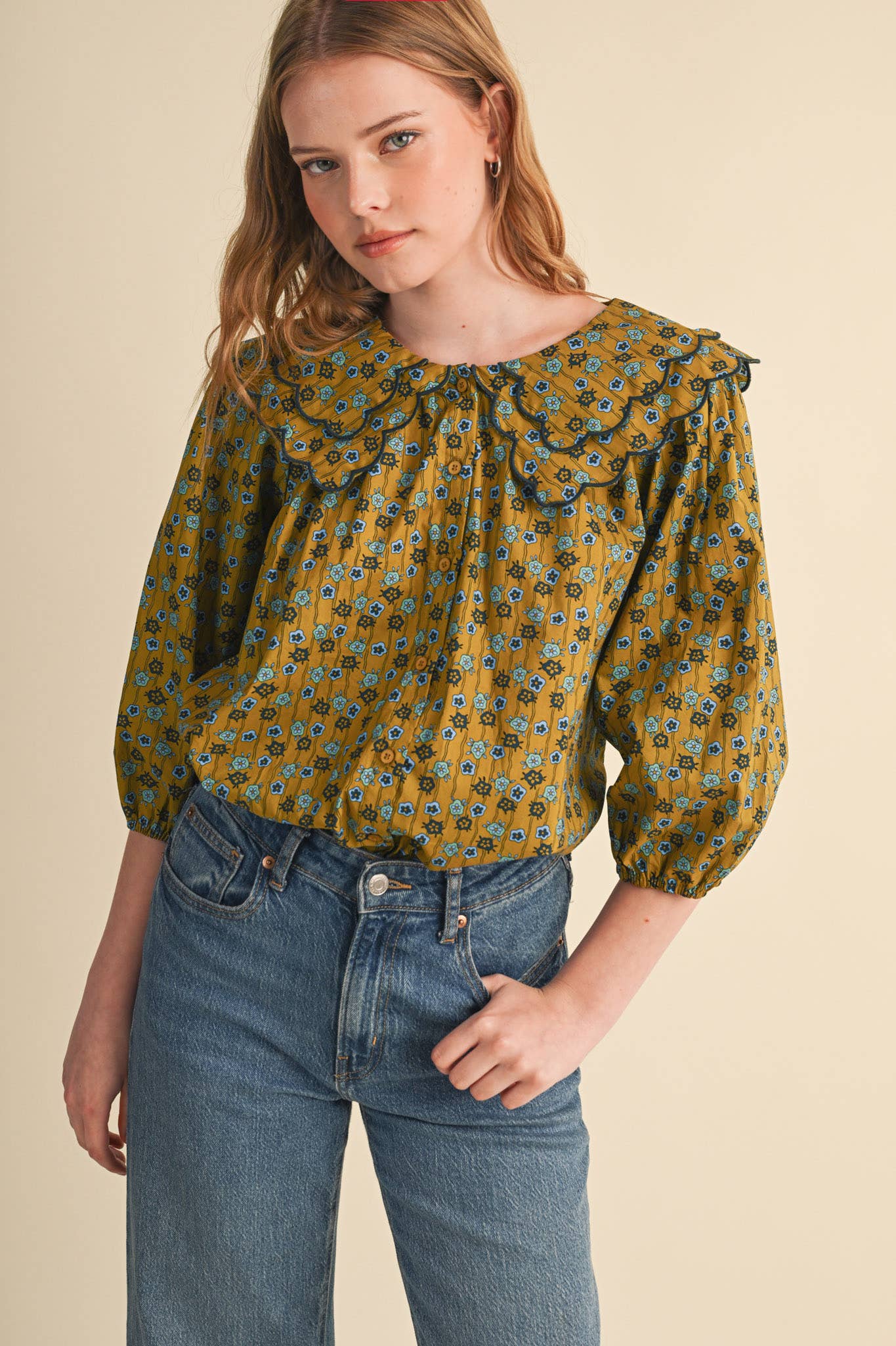 SCALLOPED DOLL COLLAR BUTTON UP FLORAL TOP MTP4964