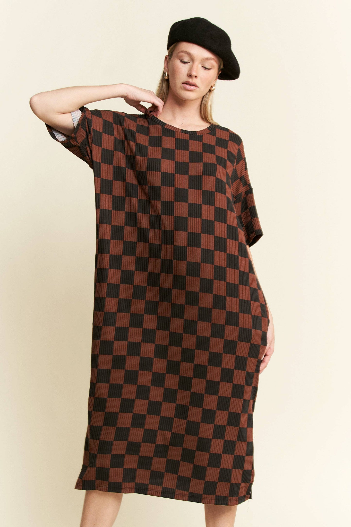 1/2 SLEEVE RIBBED CHECKERBOARD MIDI DRESS