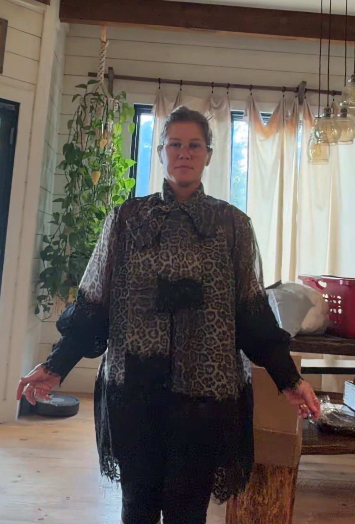 Leopard viral tunic