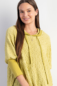 Tarrah green and oatmeal top