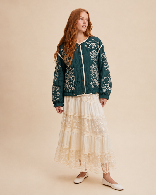 ROSETTE CREAM LACE SKIRT