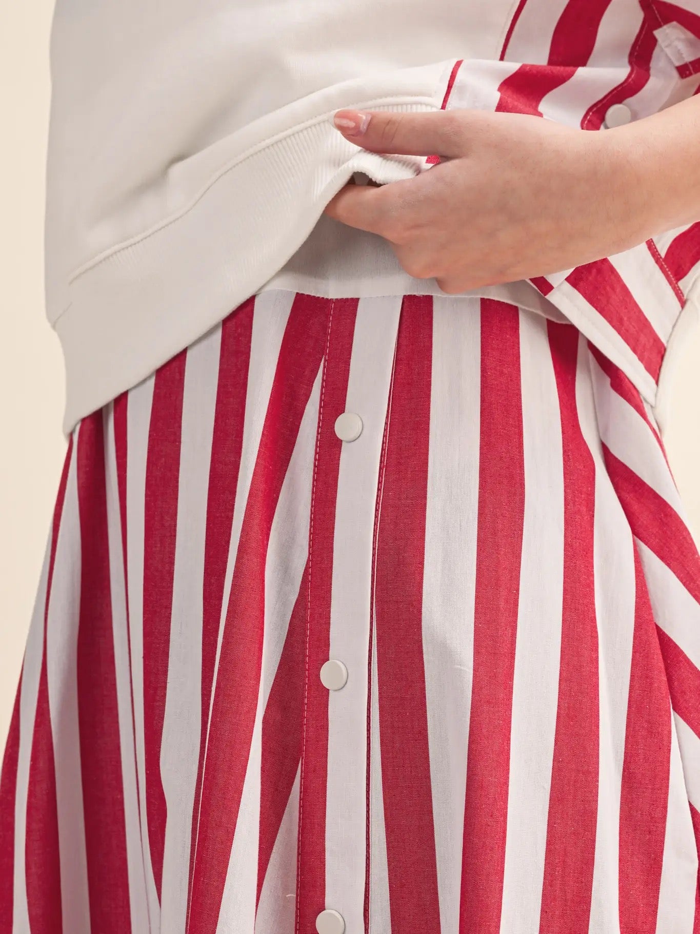 The Coastal Firecracker Midi Dress Red