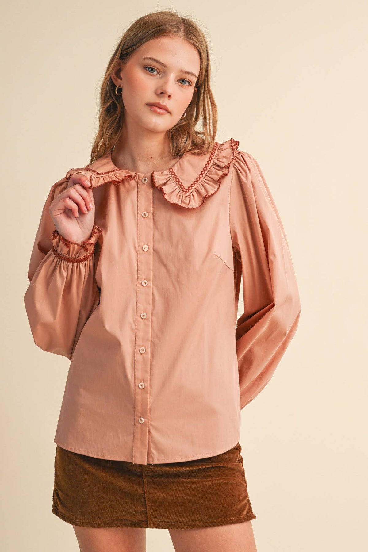 EMBROIDERED RUFFLED DOLL COLLAR BUTTON UP TOP MTP5154