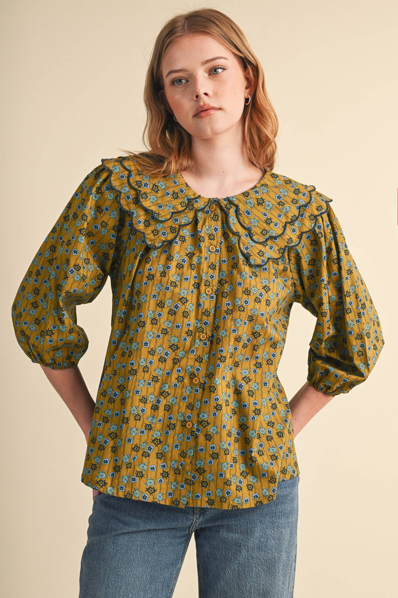 SCALLOPED DOLL COLLAR BUTTON UP FLORAL TOP MTP4964