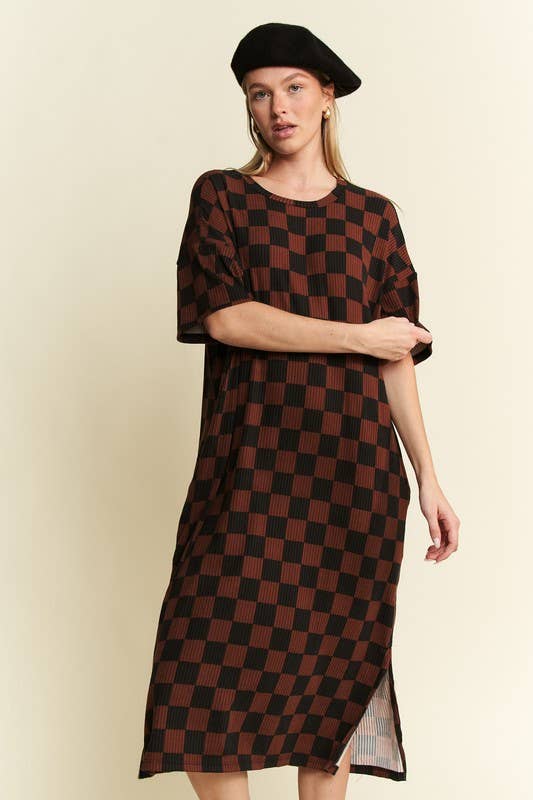 PLUS SIZE 1/2 SLEEVE RIBBED CHECKERBOARD MIDI DRESS