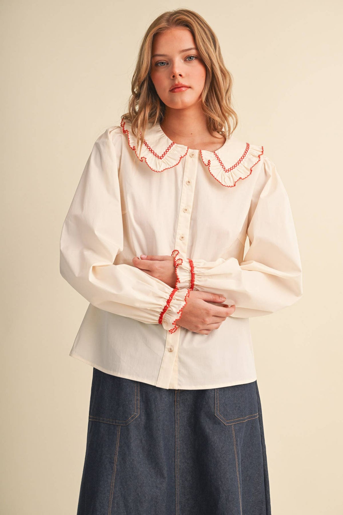 EMBROIDERED RUFFLED DOLL COLLAR BUTTON UP TOP MTP5154