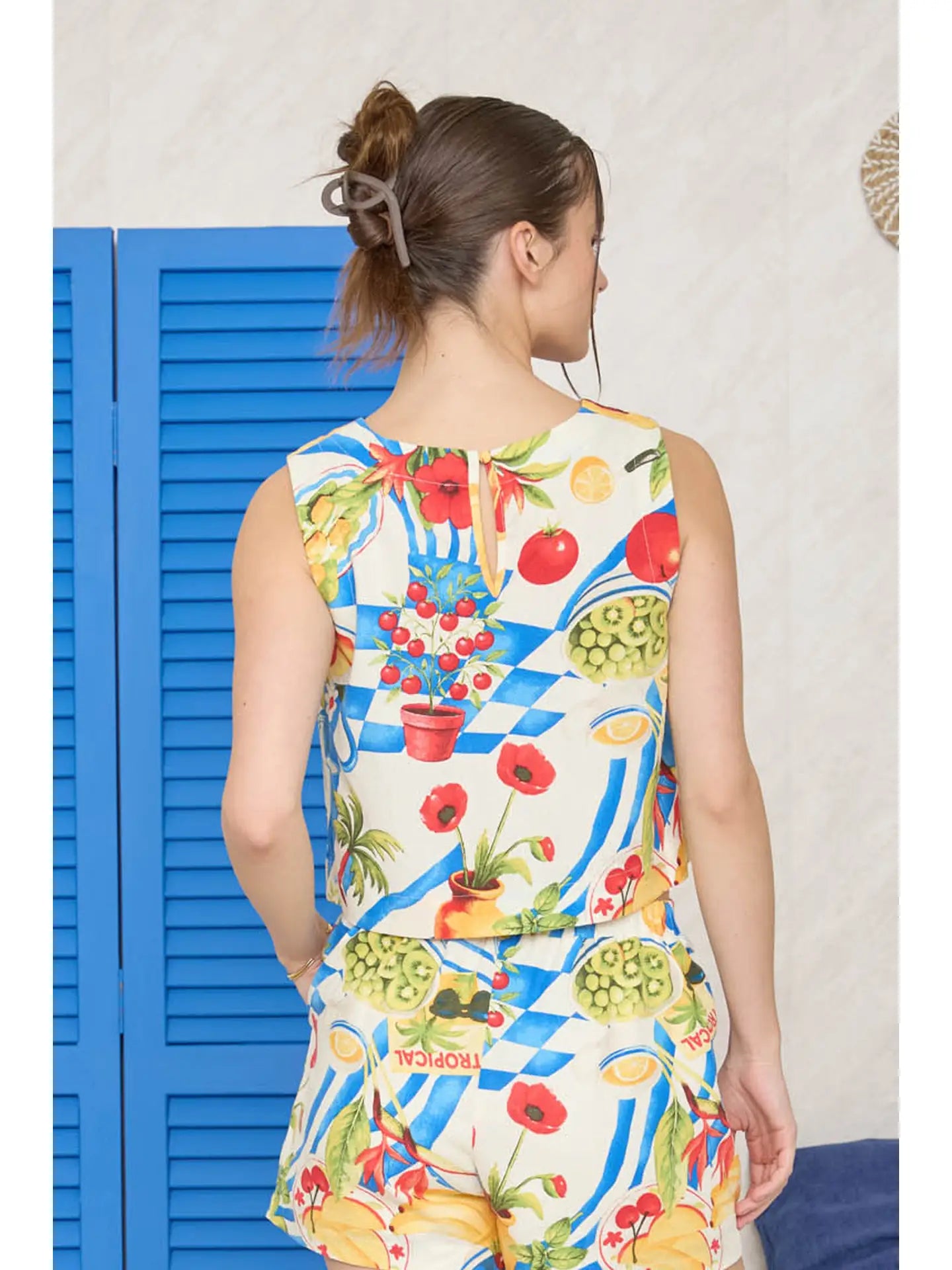 FRUITY TOP
