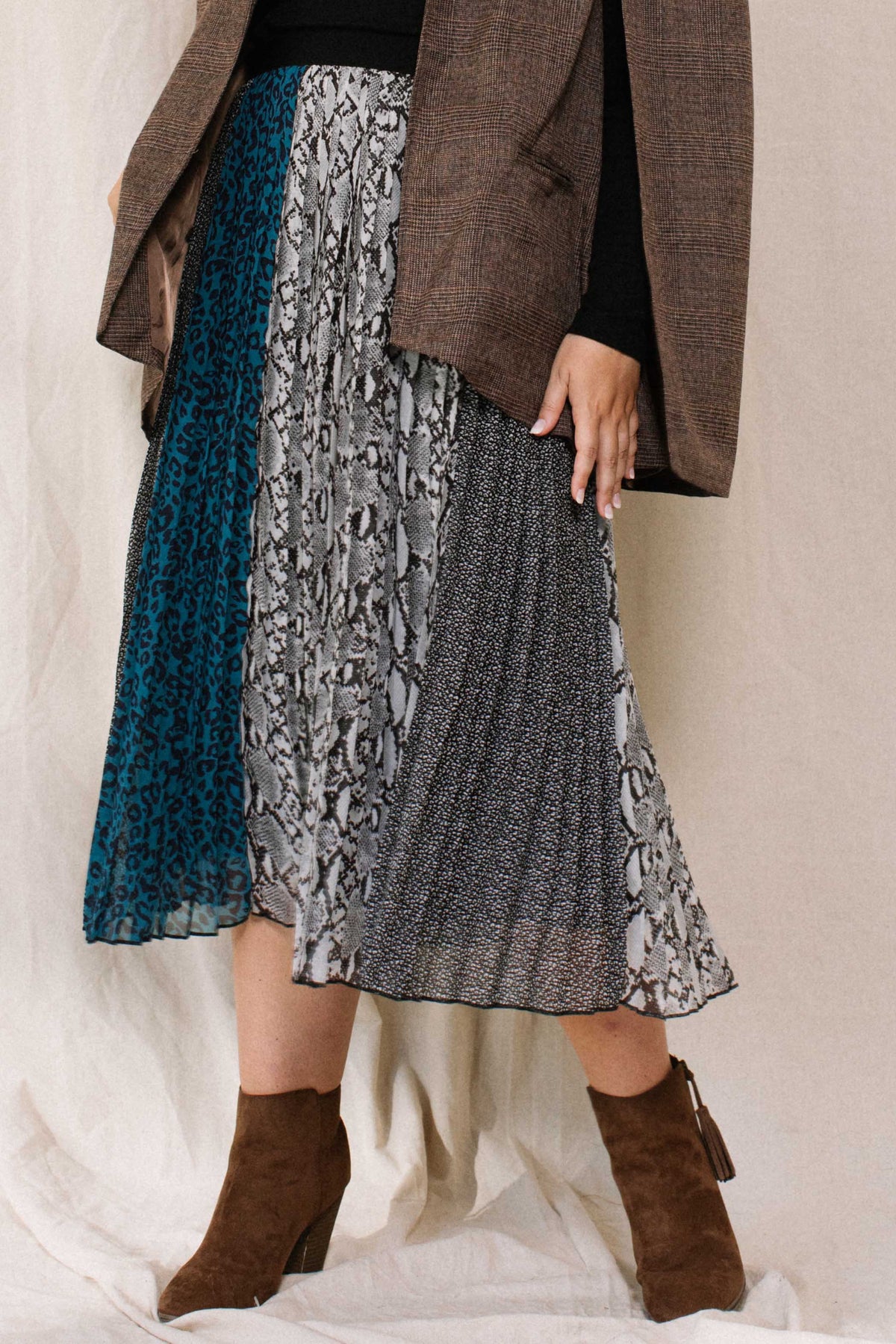 Mixed Animal Print Pleated Midi Skirt Blue or Pink