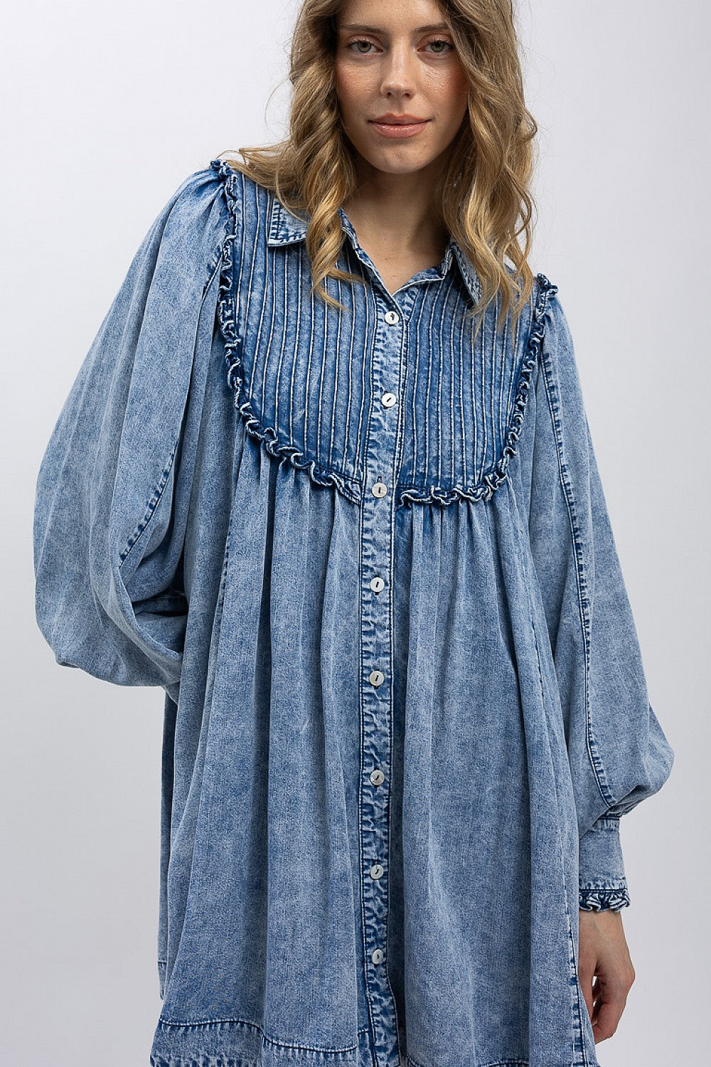 PINTUCK DETAIL WASHED DENIM SHIRT