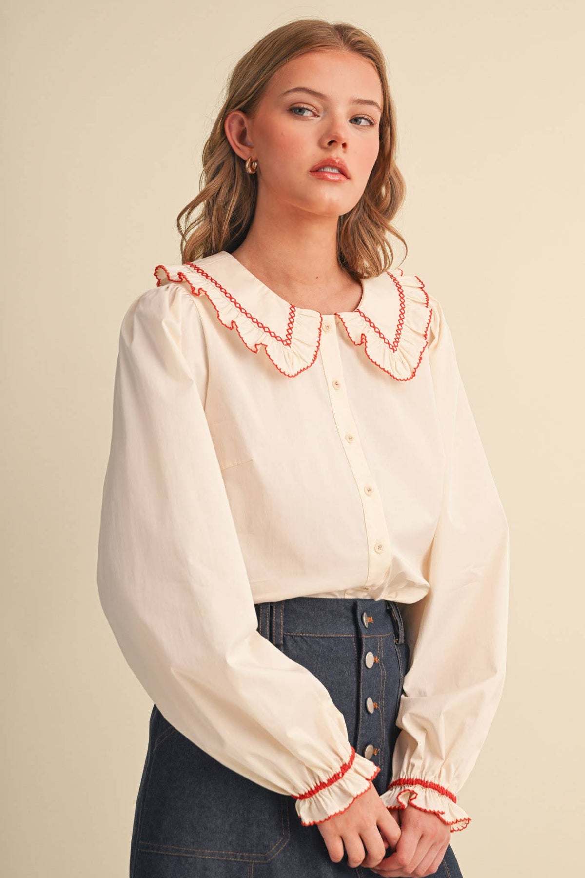 EMBROIDERED RUFFLED DOLL COLLAR BUTTON UP TOP MTP5154