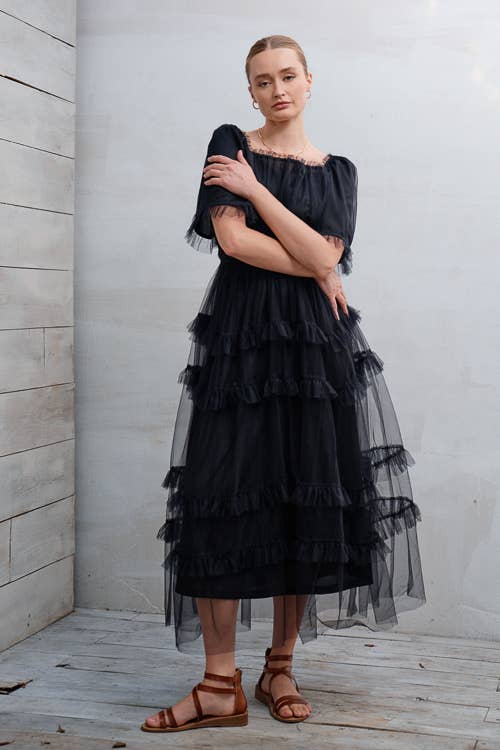 SHORT SLEEVE TULLE TIER MIDI DRESS