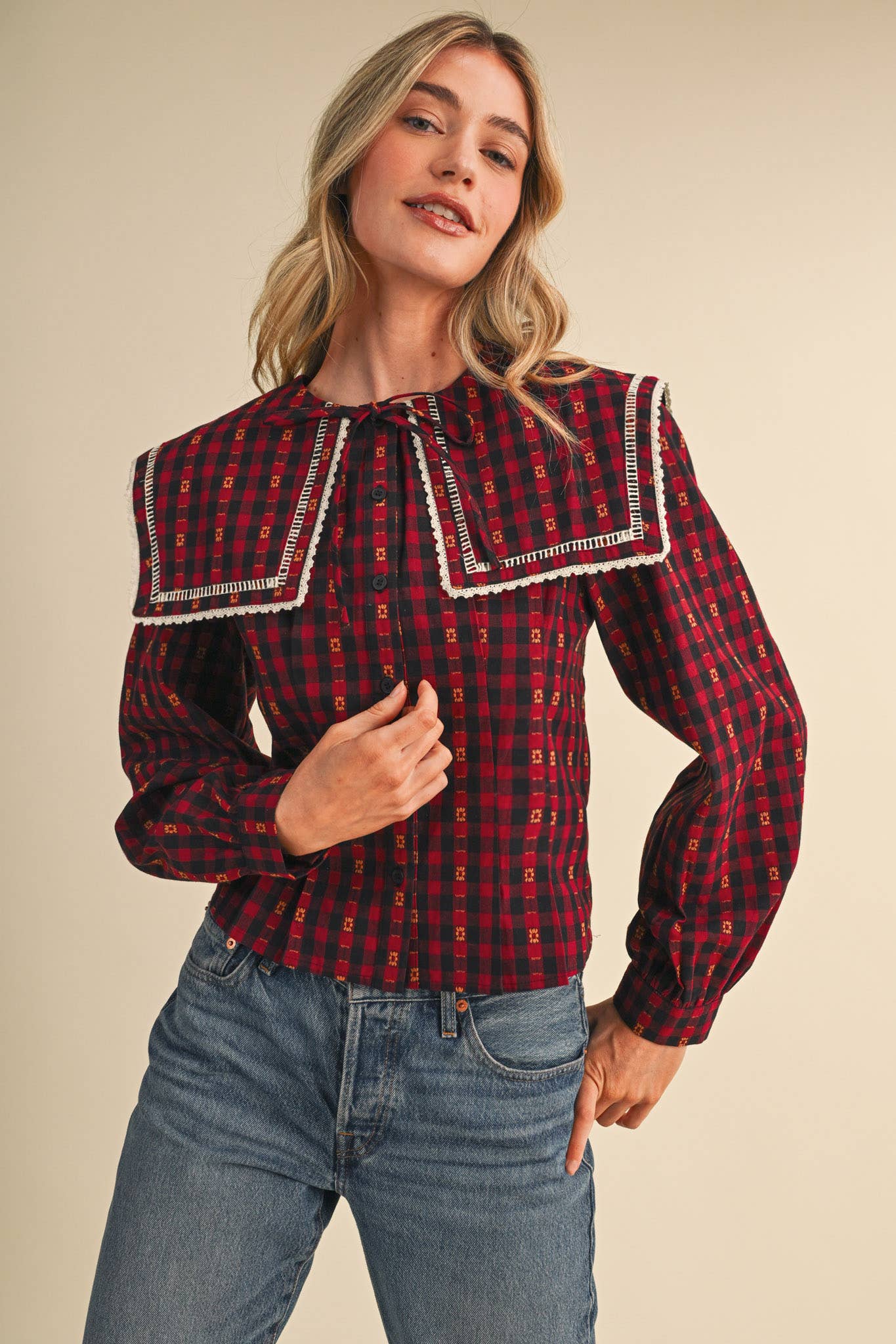 GINGHAM PILGRIM COLLAR BUTTON UP TOP MTP5151